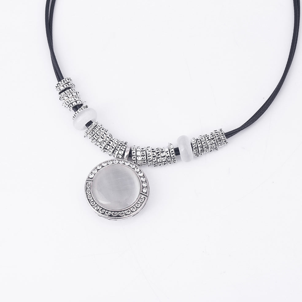 Royal Frost – Antique Silver Choker Necklace with White Stone Pendant