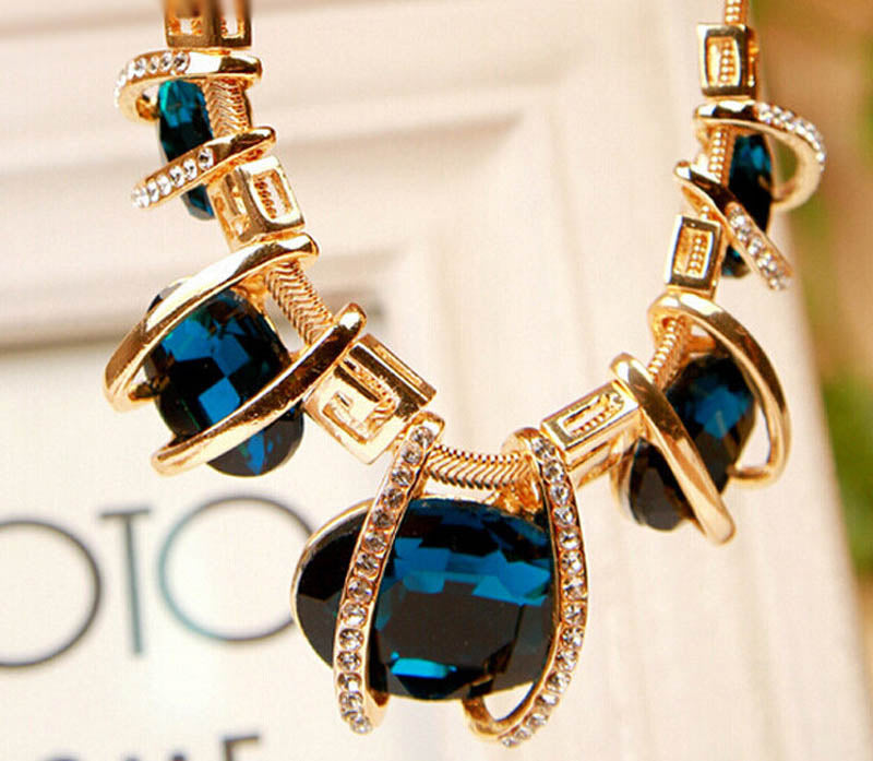 Elegant Blue Crystal Statement Necklace – Gold Finish